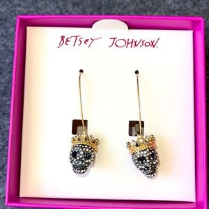 Skeleton head with crown Halloween Silver and Gold Earrings from Betsey Johnson.